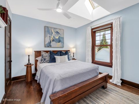 Tiny photo for 123 S Kensington Avenue, La Grange, IL 60525 (MLS # 12612904)