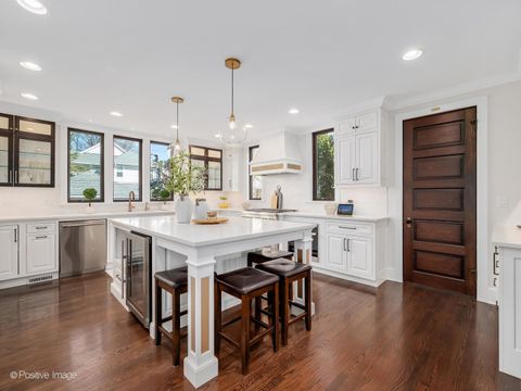 Tiny photo for 123 S Kensington Avenue, La Grange, IL 60525 (MLS # 12612904)