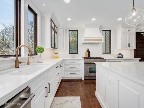 Tiny photo for 123 S Kensington Avenue, La Grange, IL 60525 (MLS # 12612904)