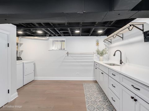 Tiny photo for 123 S Kensington Avenue, La Grange, IL 60525 (MLS # 12612904)