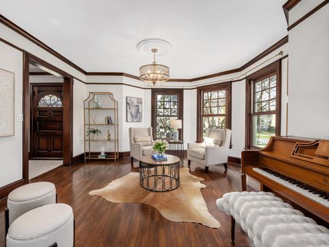 Tiny photo for 123 S Kensington Avenue, La Grange, IL 60525 (MLS # 12612904)