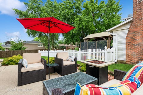 Tiny photo for 372 Canyon Trail, Carol Stream, IL 60188 (MLS # 12696457)