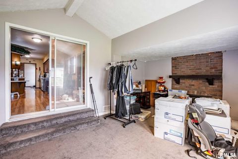 Tiny photo for 902 FAIRLANE Drive, Marion, IL 62959 (MLS # QC4269228)