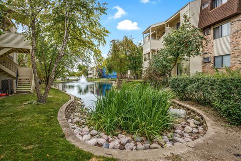 Tiny photo for 175 N Waters Edge Drive #201, Glendale Heights, IL 60139 (MLS # 12507345)