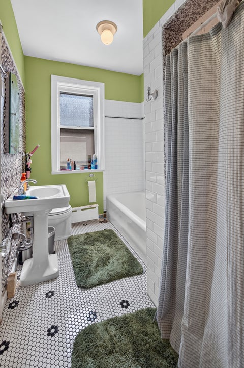 Tiny photo for 426 S AUSTIN Boulevard #3S, Oak Park, IL 60304 (MLS # 12749069)
