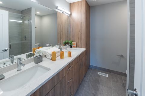 Tiny photo for 2631 S Throop Street #E, Chicago, IL 60608 (MLS # 12603933)