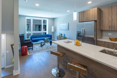 Tiny photo for 2631 S Throop Street #E, Chicago, IL 60608 (MLS # 12603933)