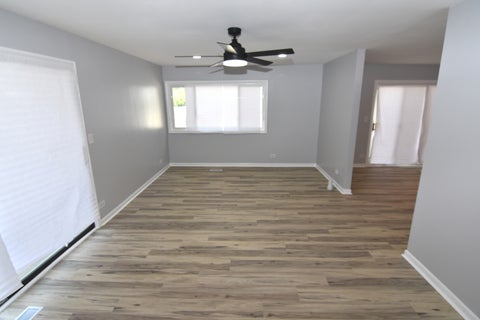 Tiny photo for 843 Oakside Lane, University Park, IL 60484 (MLS # 12749287)