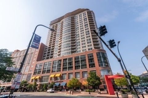 Photo of 807 Davis Street #1609, Evanston, IL 60201 (MLS # 12499243) Photo of 807 Davis Street #1609, Evanston, IL 60201 (MLS # 12499243)