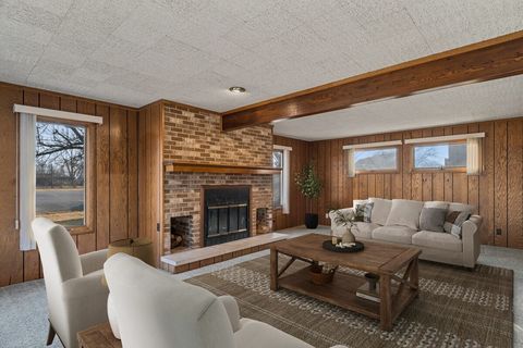 Tiny photo for 1706 Avalon Avenue, Joliet, IL 60435 (MLS # 12584214)