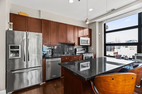 Tiny photo for 101 W SUPERIOR Street #1101, Chicago, IL 60654 (MLS # 12501823)