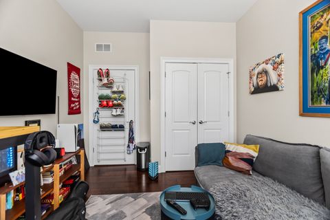 Tiny photo for 101 W SUPERIOR Street #1101, Chicago, IL 60654 (MLS # 12501823)