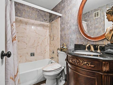Tiny photo for 9520 Mayfield Avenue #N209, Oak Lawn, IL 60453 (MLS # 12720634)