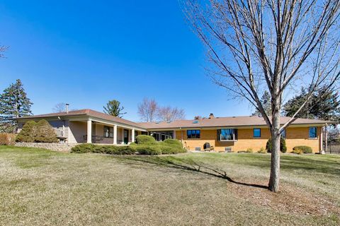 Tiny photo for 21900 N Rainbow Road, Deer Park, IL 60010 (MLS # 12596975)