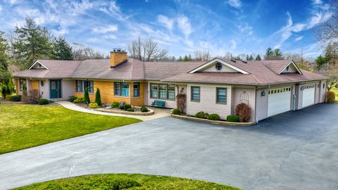 Tiny photo for 21900 N Rainbow Road, Deer Park, IL 60010 (MLS # 12596975)