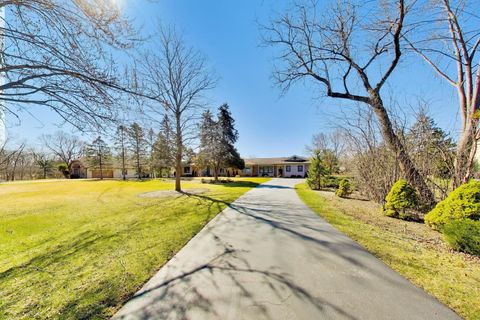 Tiny photo for 21900 N Rainbow Road, Deer Park, IL 60010 (MLS # 12596975)