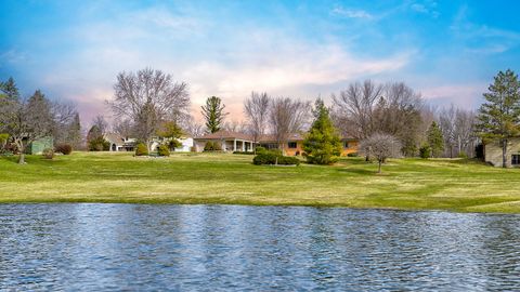Tiny photo for 21900 N Rainbow Road, Deer Park, IL 60010 (MLS # 12596975)