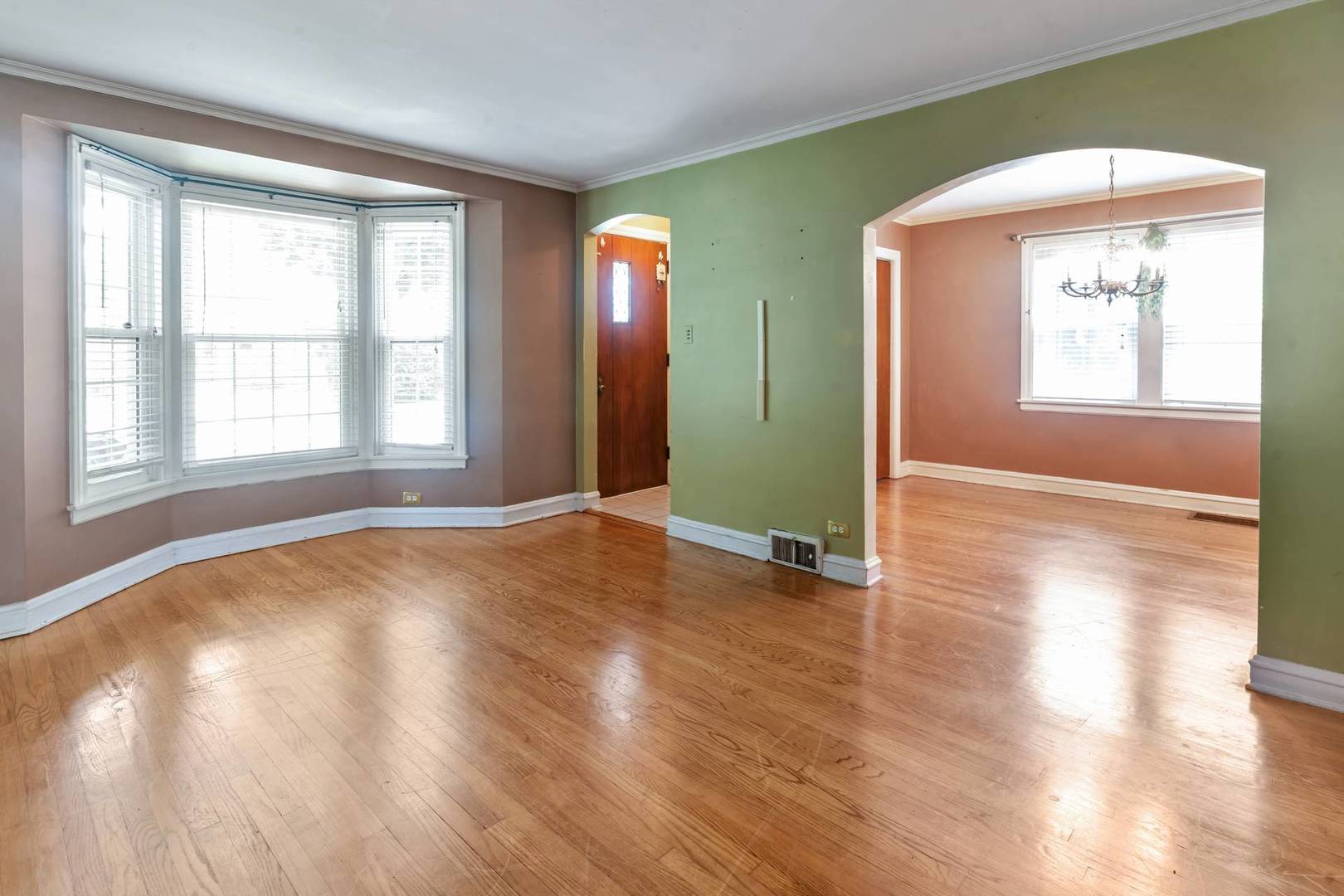 1710 N 74th Court