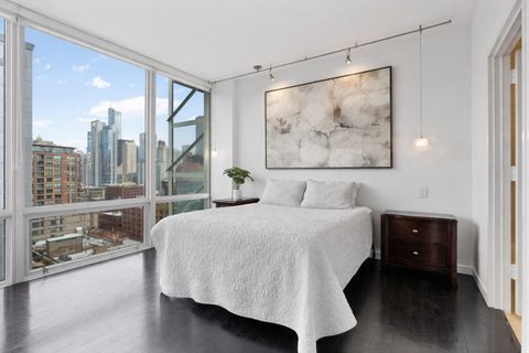 Tiny photo for 653 N Kingsbury Street #1405, Chicago, IL 60654 (MLS # 12626203)