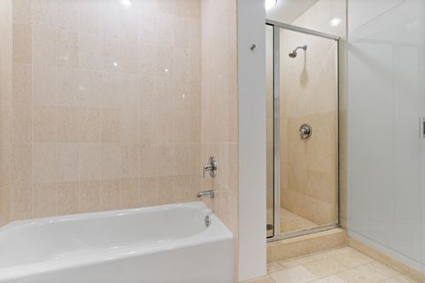 Tiny photo for 653 N Kingsbury Street #1405, Chicago, IL 60654 (MLS # 12626203)
