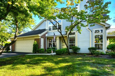 Photo of 401 Cromwell Circle #4, Bartlett, IL 60103 (MLS # 12461484)