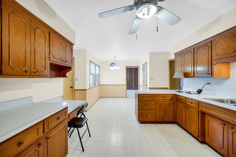 Tiny photo for 9620 S Keeler Avenue S, Oak Lawn, IL 60453 (MLS # 12525612)