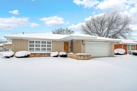 Tiny photo for 9620 S Keeler Avenue S, Oak Lawn, IL 60453 (MLS # 12525612)