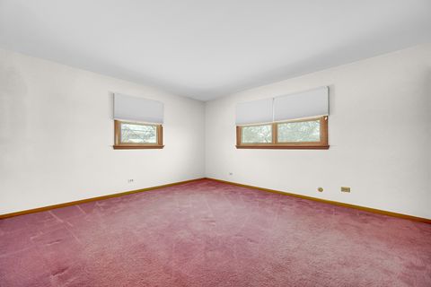 Tiny photo for 9620 S Keeler Avenue S, Oak Lawn, IL 60453 (MLS # 12525612)