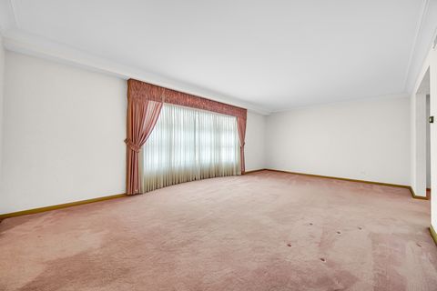 Tiny photo for 9620 S Keeler Avenue S, Oak Lawn, IL 60453 (MLS # 12525612)