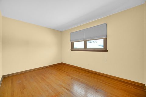 Tiny photo for 9620 S Keeler Avenue S, Oak Lawn, IL 60453 (MLS # 12525612)