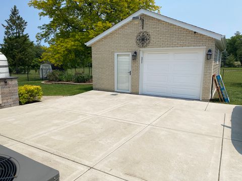Tiny photo for 473 S Edgewood Avenue, Wood Dale, IL 60191 (MLS # 12471267)