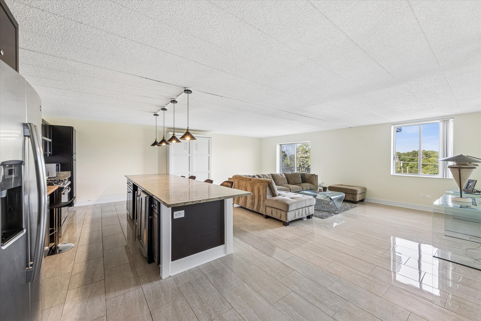 110 W Butterfield Road 510S