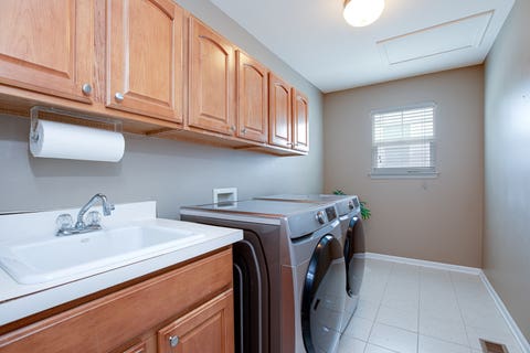 Tiny photo for 385 POST OAK Circle, West Chicago, IL 60185 (MLS # 12679098)