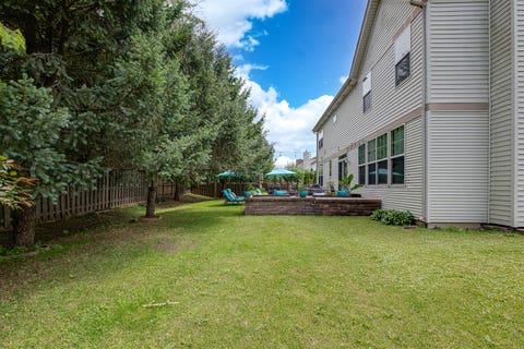 Tiny photo for 385 POST OAK Circle, West Chicago, IL 60185 (MLS # 12679098)