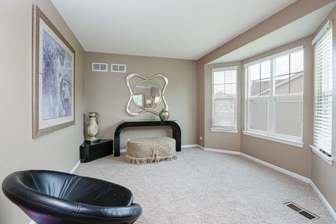 Tiny photo for 385 POST OAK Circle, West Chicago, IL 60185 (MLS # 12679098)