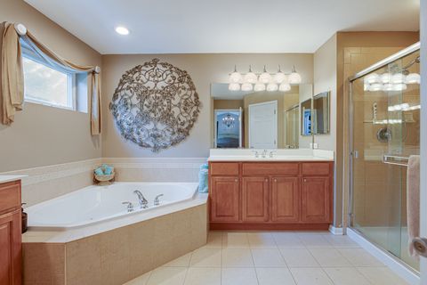 Tiny photo for 385 POST OAK Circle, West Chicago, IL 60185 (MLS # 12679098)