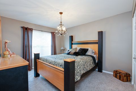 Tiny photo for 385 POST OAK Circle, West Chicago, IL 60185 (MLS # 12679098)