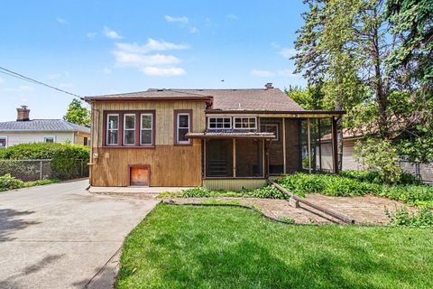 Tiny photo for 289 S Pick Avenue, Elmhurst, IL 60126 (MLS # 12649815)