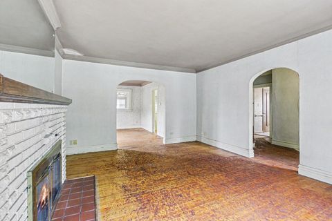 Tiny photo for 289 S Pick Avenue, Elmhurst, IL 60126 (MLS # 12649815)