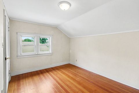 Tiny photo for 289 S Pick Avenue, Elmhurst, IL 60126 (MLS # 12649815)