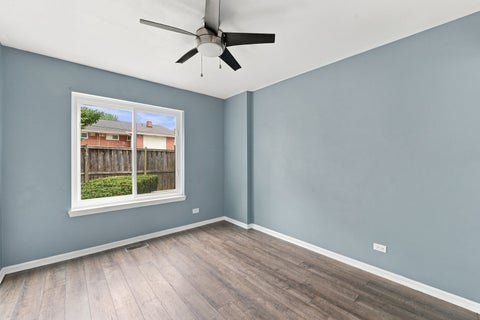 Tiny photo for 2651 S Cedar Glen Drive, Arlington Heights, IL 60005 (MLS # 12774890)