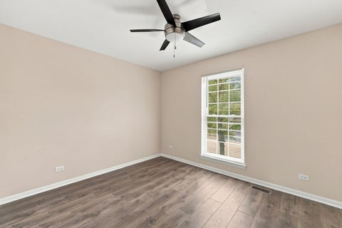 Tiny photo for 2651 S Cedar Glen Drive, Arlington Heights, IL 60005 (MLS # 12774890)