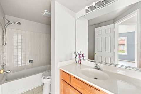 Tiny photo for 2651 S Cedar Glen Drive, Arlington Heights, IL 60005 (MLS # 12774890)