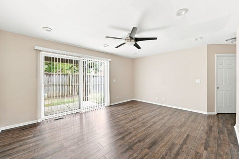 Tiny photo for 2651 S Cedar Glen Drive, Arlington Heights, IL 60005 (MLS # 12774890)