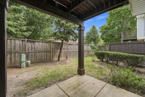 Tiny photo for 2651 S Cedar Glen Drive, Arlington Heights, IL 60005 (MLS # 12774890)