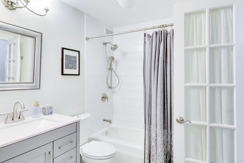 Tiny photo for 1555 N SANDBURG Terrace #406, Chicago, IL 60610 (MLS # 12588012)