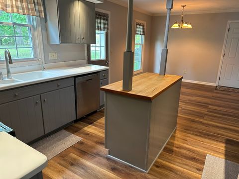 Tiny photo for 253 Park Crest Drive, Freeport, IL 61032 (MLS # 12636210)
