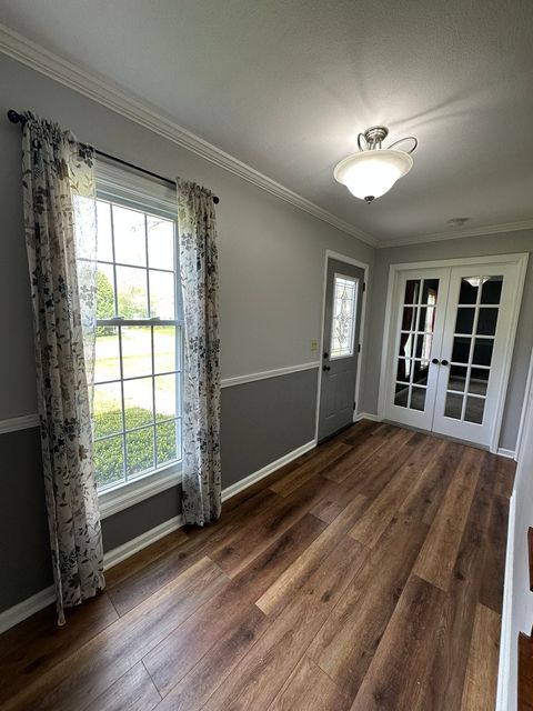 Tiny photo for 253 Park Crest Drive, Freeport, IL 61032 (MLS # 12636210)