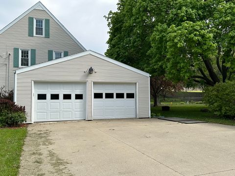 Tiny photo for 253 Park Crest Drive, Freeport, IL 61032 (MLS # 12636210)