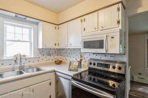 Tiny photo for 249 N Addison Road, Wood Dale, IL 60191 (MLS # 12424903)